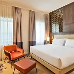 Hotel Doubletree By Hilton Trieste