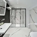 Doubletree By Hilton Szálloda 4*