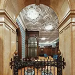Doubletree By Hilton Szálloda