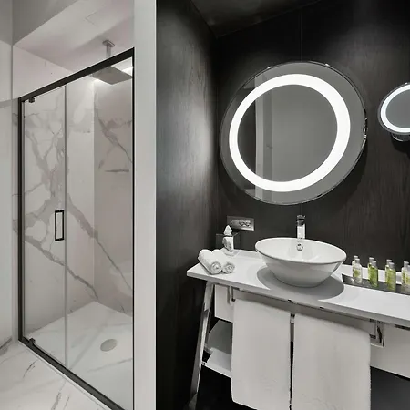 Doubletree By Hilton