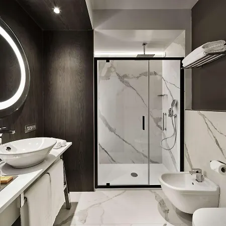 Doubletree By Hilton 4* Триест