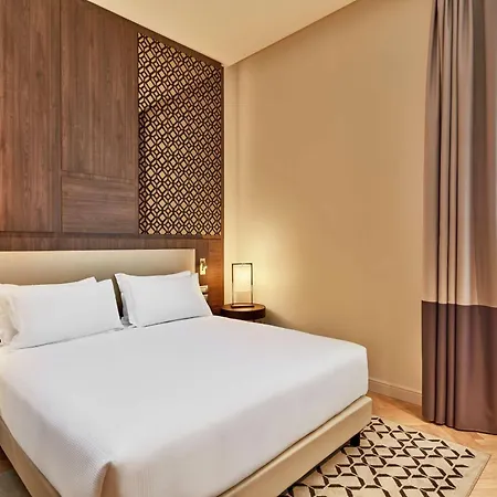 Doubletree By Hilton Отель