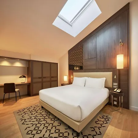 فندق Doubletree By Hilton 4*