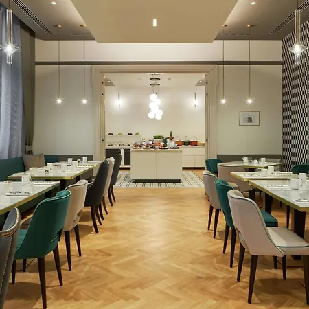 Doubletree By Hilton ترييستي