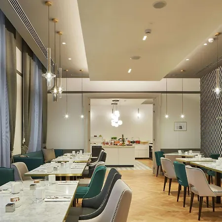 Doubletree By Hilton فندق ترييستي