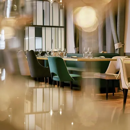Doubletree By Hilton ترييستي