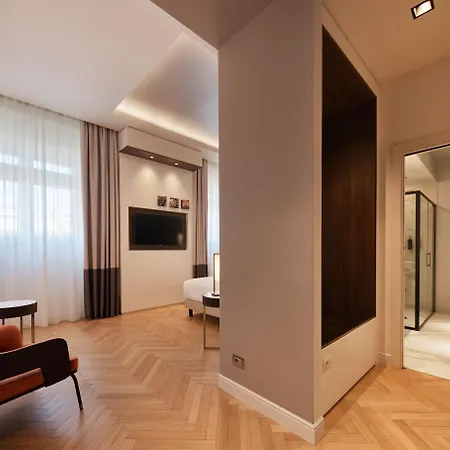 Doubletree By Hilton Hotel
