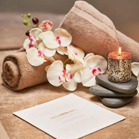 Отель Doubletree By Hilton