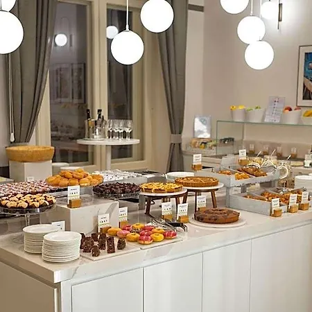 Doubletree By Hilton 4* Триест