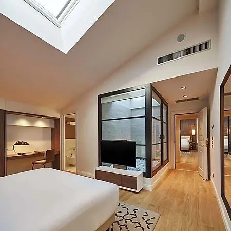 Hotel Doubletree By Hilton