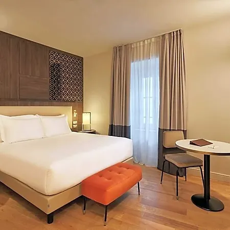 Doubletree By Hilton Отель
