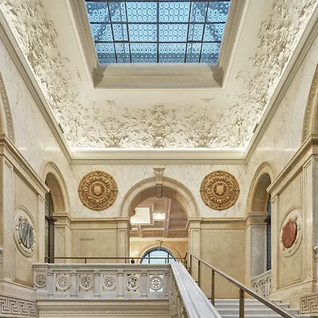 Doubletree By Hilton 4* ترييستي