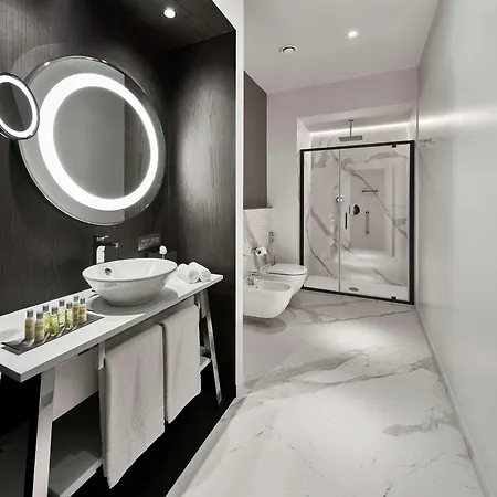 Doubletree By Hilton 4* ترييستي