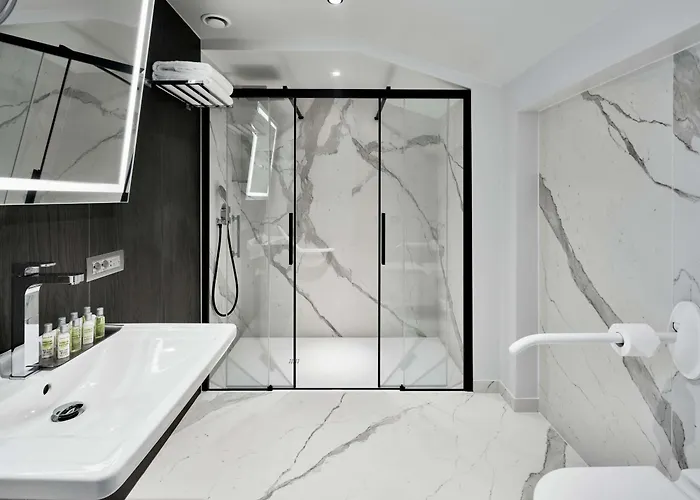 Doubletree By Hilton Hotel 4*