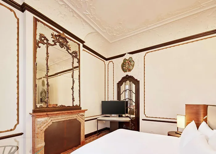 Doubletree By Hilton Hotel Trieste